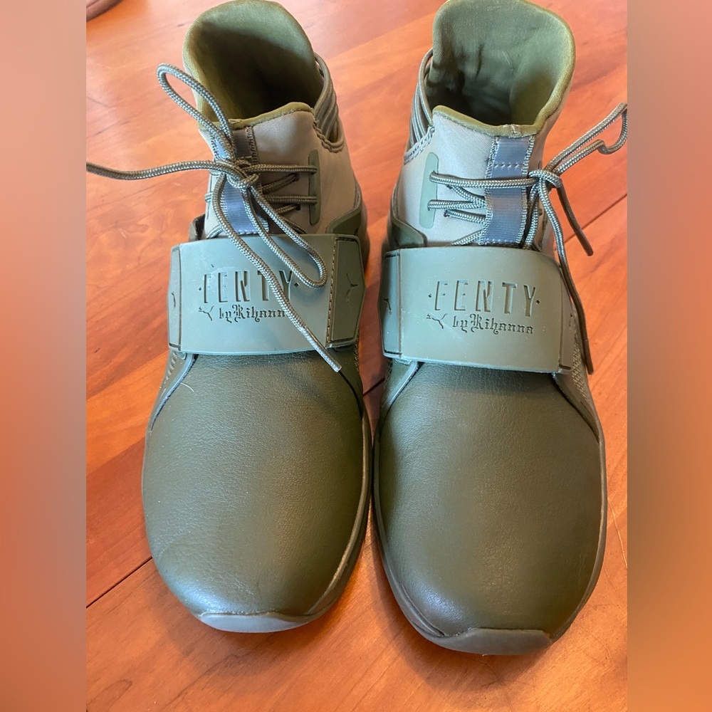 Puma x Fenty by Rihanna Green Trainer Tennis Shoes. Size 6. New, never worn.